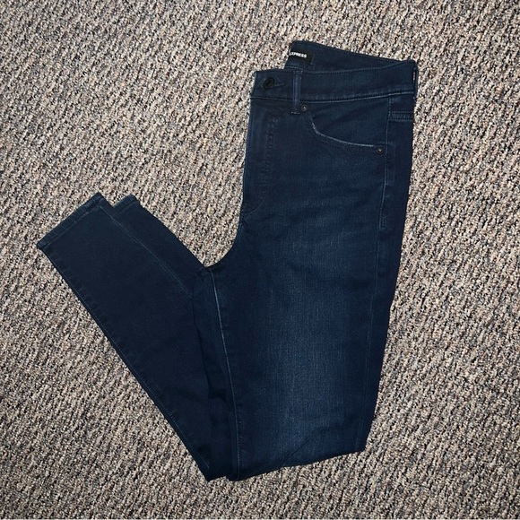 Express Jeans - Picture 1 of 2